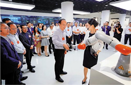 美的集團戰(zhàn)略升級 進軍智能機器人及自動化設(shè)備新藍(lán)海